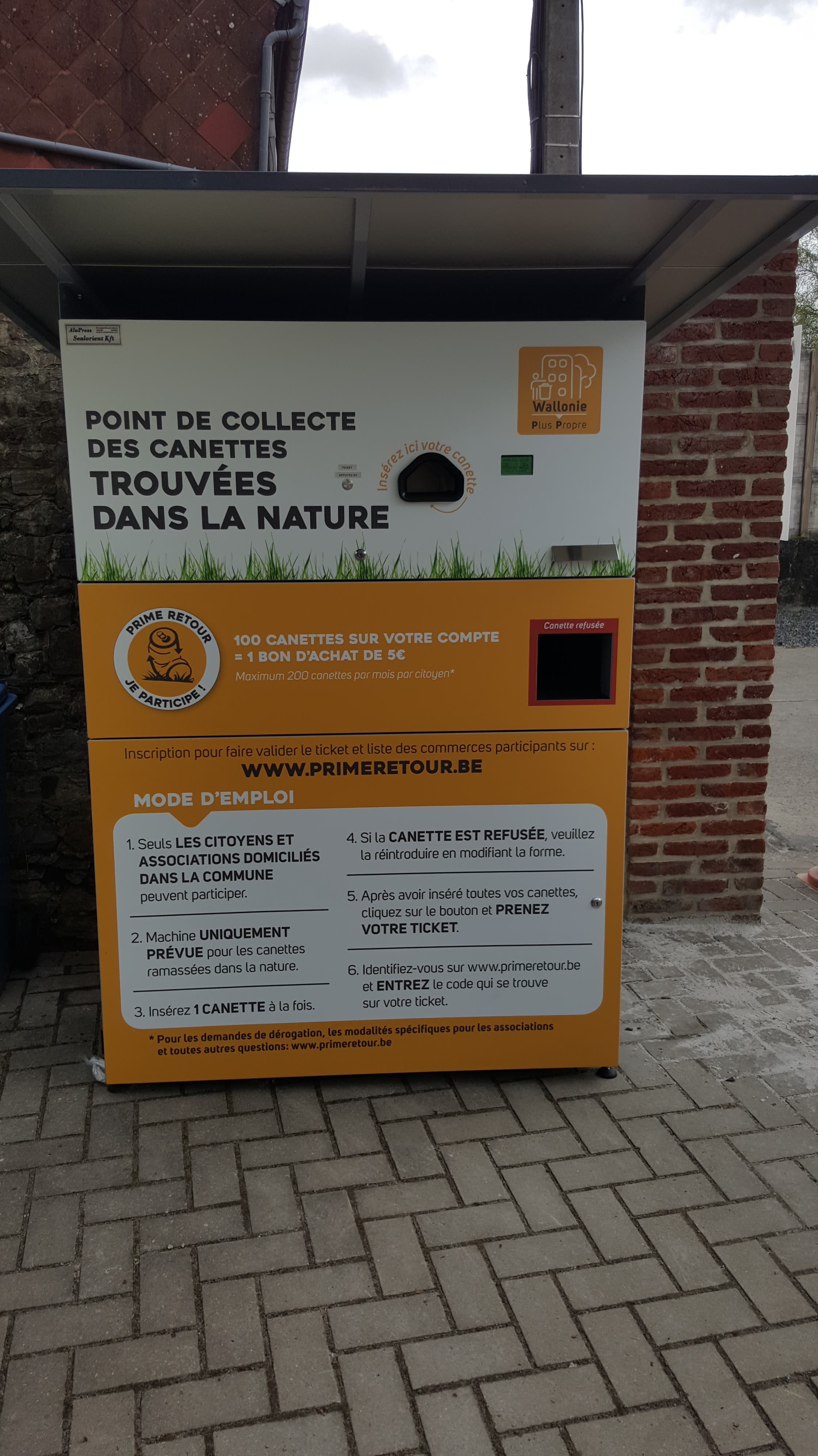 Machine à canettes